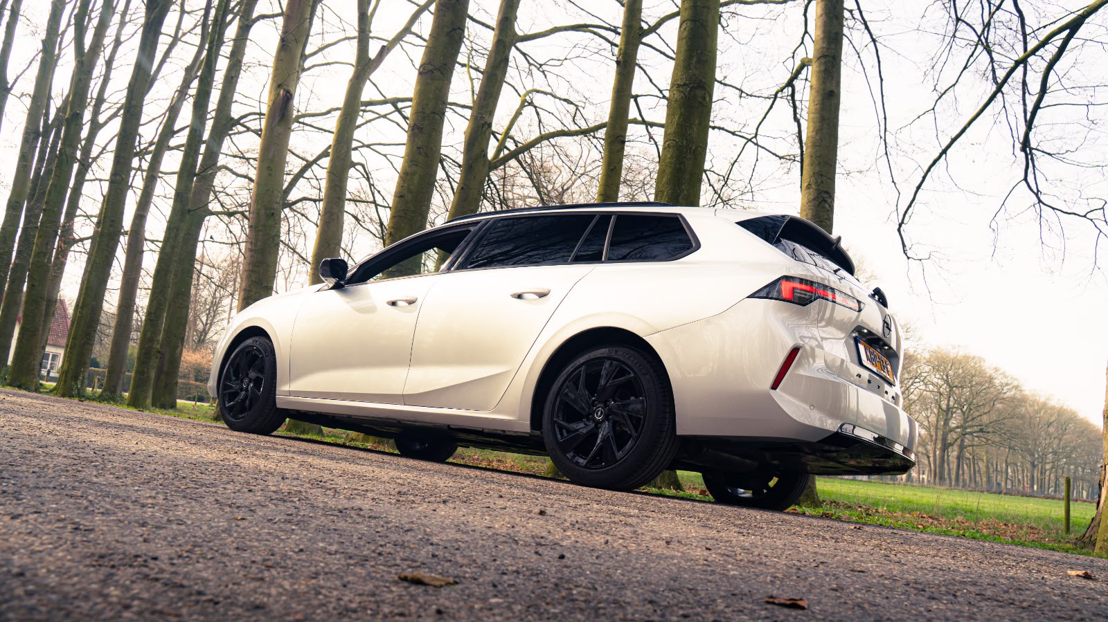 OPEL Astra sports tourer — foto 23