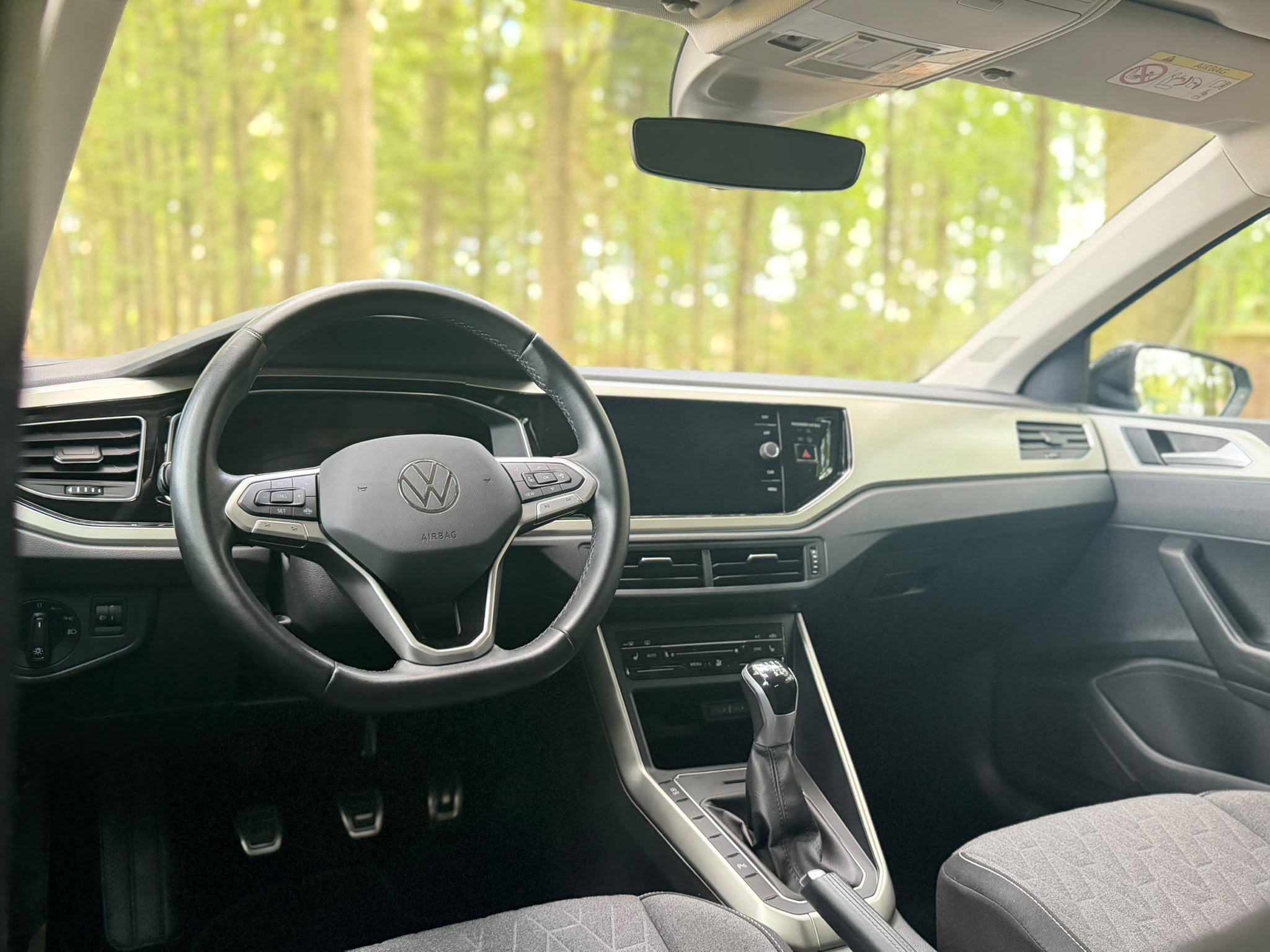 VOLKSWAGEN Polo — foto 6
