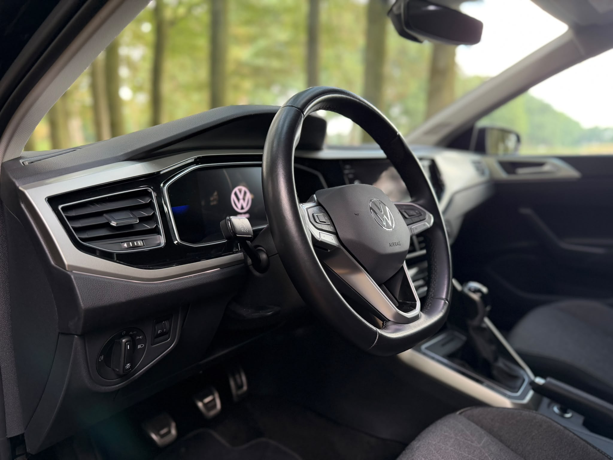 VOLKSWAGEN Polo — foto 23